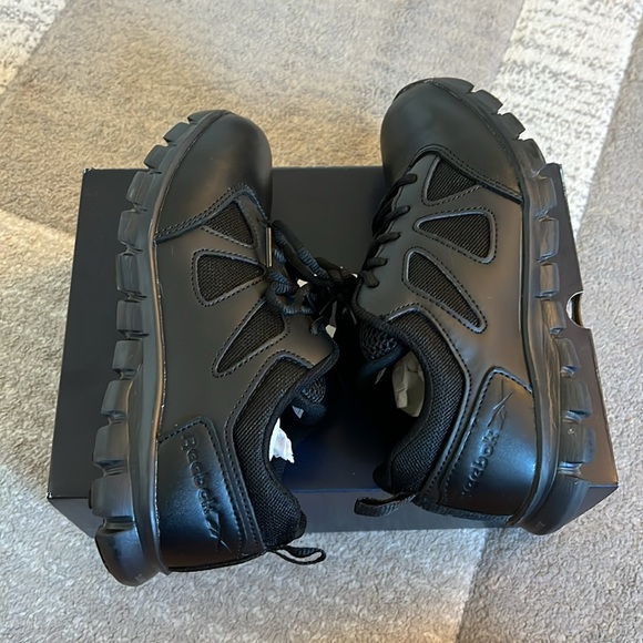 Reebok tactical shoe - Picture 2 of 8